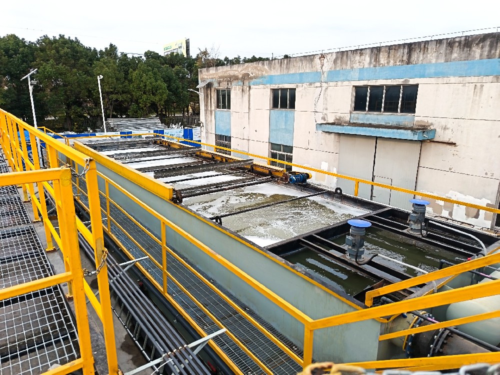 气浮机：纺织废水预处理除杂的高效之选