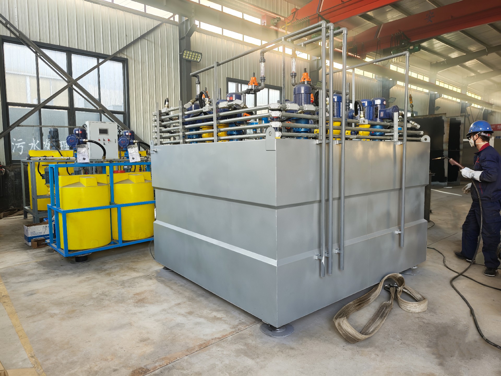 一体化污水处理设备_工业污水处理设备_污水处理设备厂家