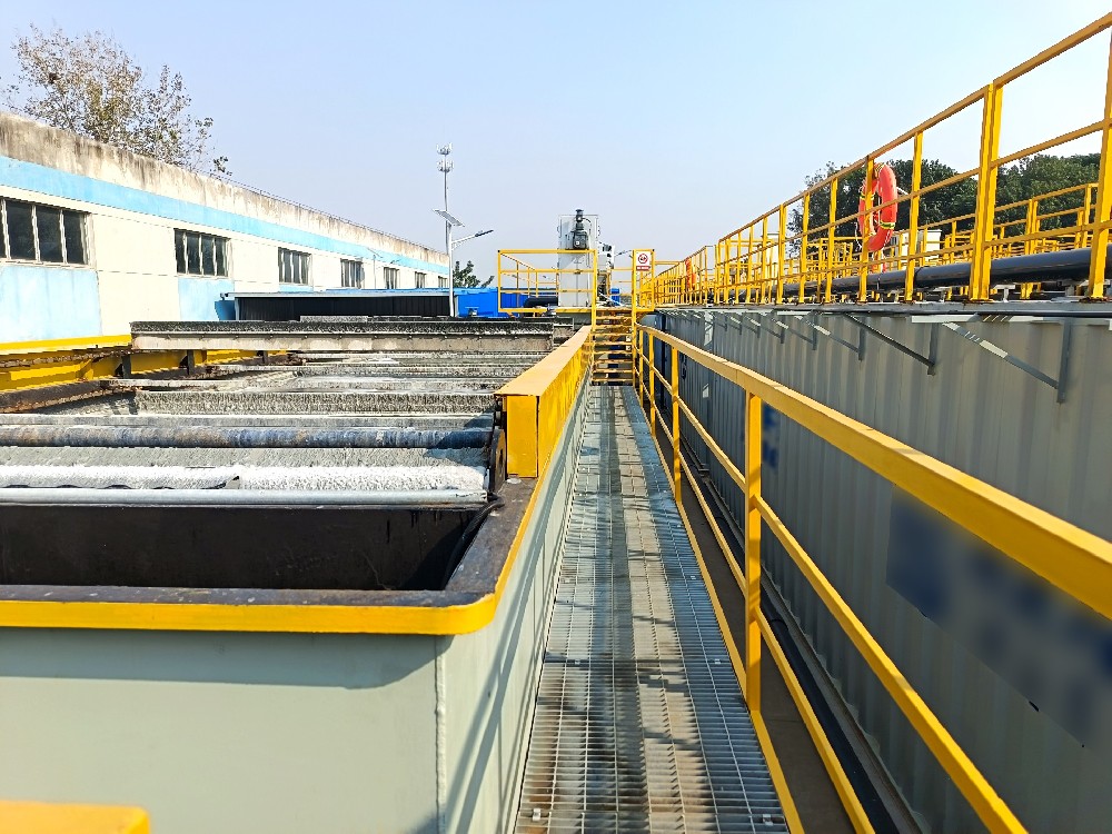 溶气气浮机在银铜废水预处理中的应用